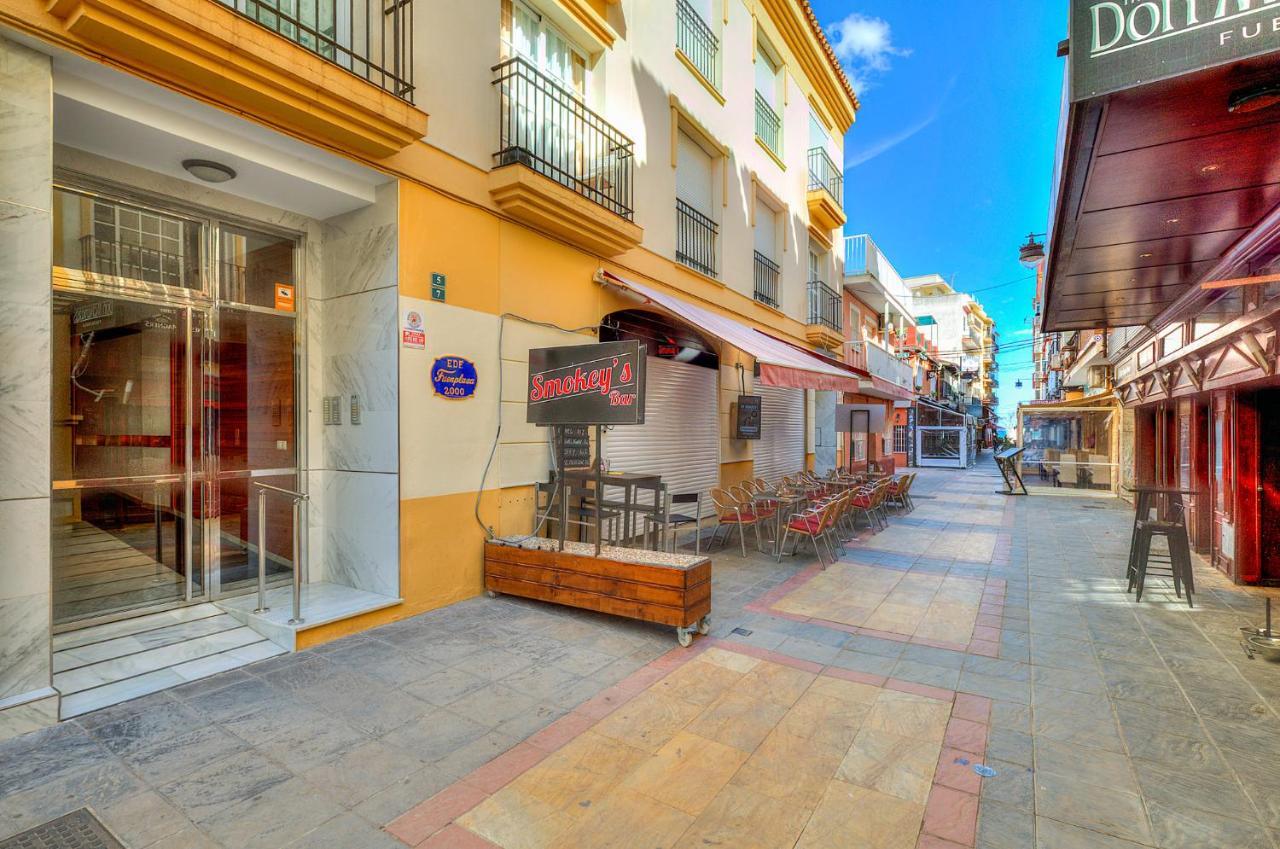 Apartamento A 1 Minuto De La Playa Fuengirola Exterior foto